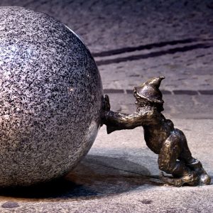 Syzyf. Foto: Tomasz Rozkosz [CC BY-SA 3.0 via Wikimedia Commons